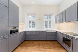 Ljubljana Center – Lovely renovated apartment in an historic building in the city centre RENTAL