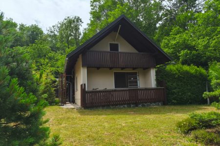 Bled area – Idyllic Detached Cottage in a Forest Clearing