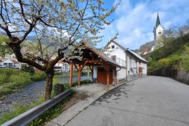 Idrija Area – Charming Riverside House